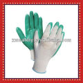 Guantes de nitrilo de punto sin costuras rojos 13Gauge